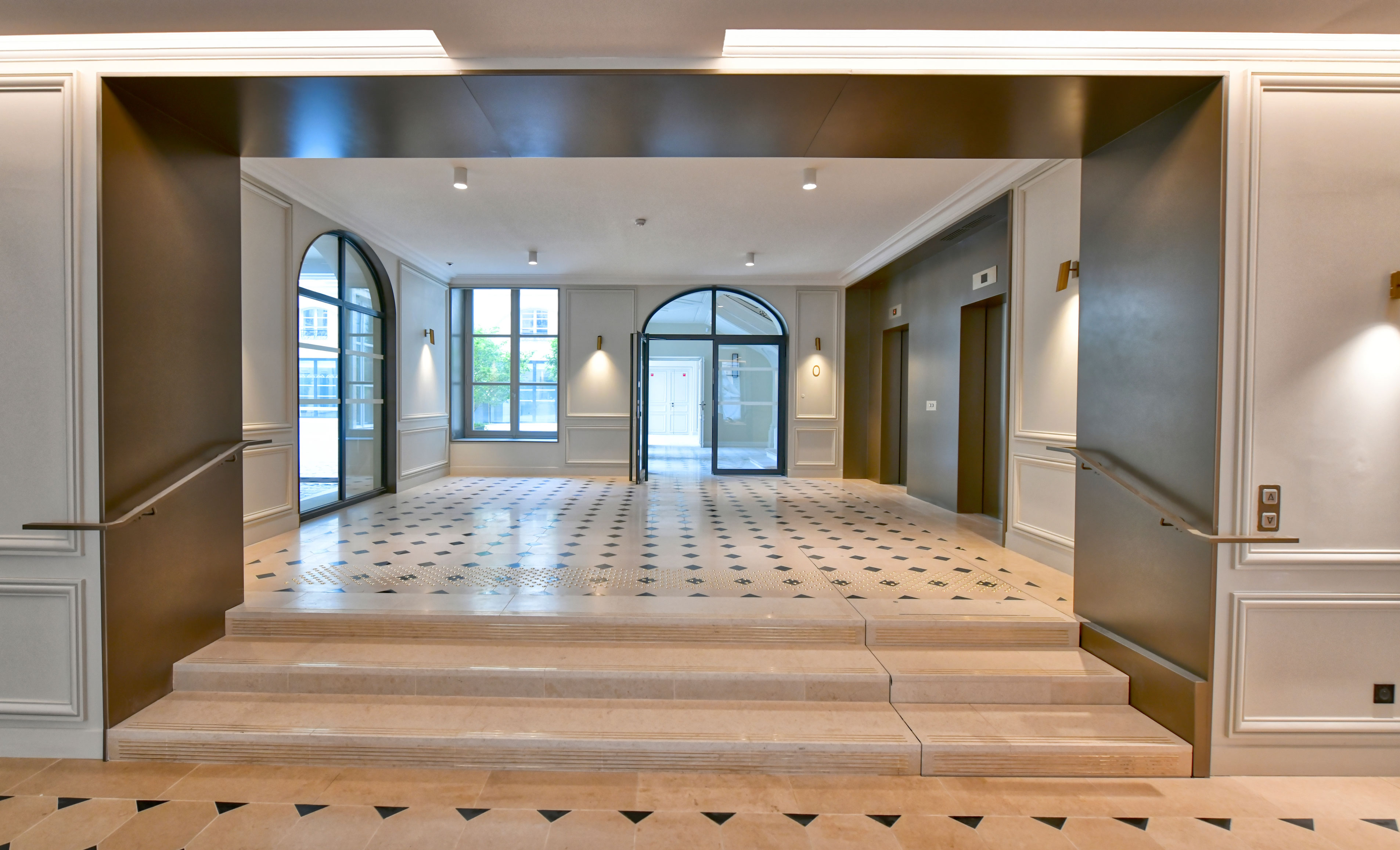7-9, rue Saint-Florentin | Paris 8 : hall d'entrée