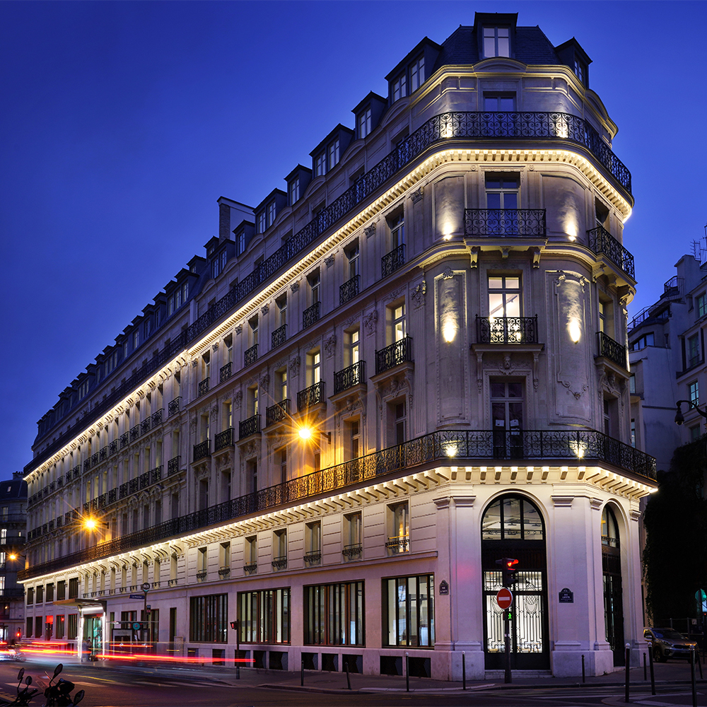 36, rue La Fayette | Paris 9 : immeuble vue depuis la rue La Fayette